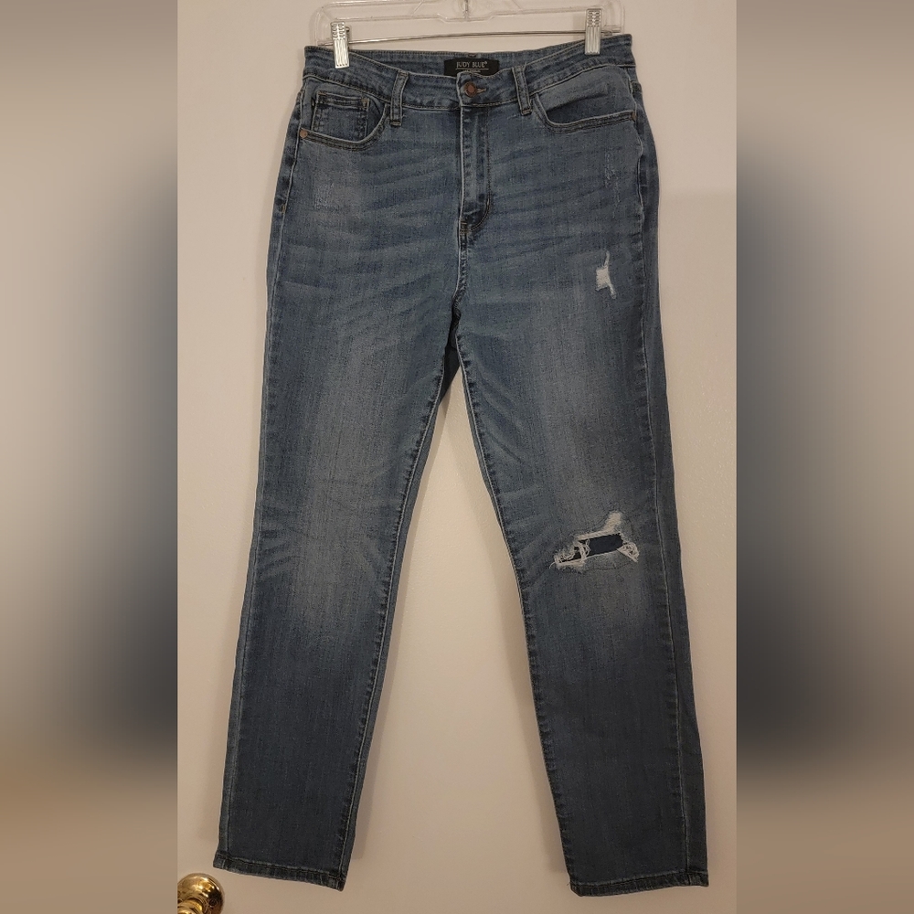 Judy Blue Distressed Jeans
